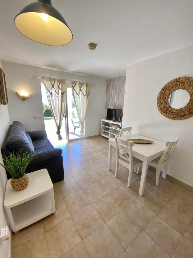Apartamento Bajo Con Piscina Macarella Cala'N Blanes  Exteriér fotografie