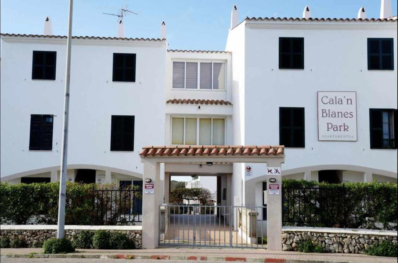 Apartamento Bajo Con Piscina Macarella Cala'N Blanes  Exteriér fotografie